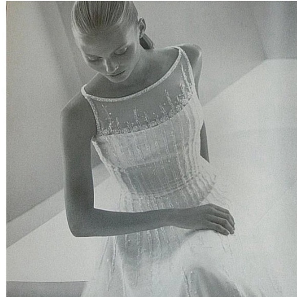 ISO PRONOVIAS MÚSICA WEDDING DRESS SZ 12 - Picture 2 of 3